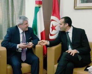 Da dx Ministro Yassine Brahim e Pres Distretto Giovanni Tumbiolo