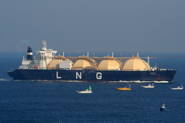 Il Ministro Giovannini ha firmato il decreto :Trasporto marittimo, 220 milioni di euro di contributi per impianti di liquefazione gas e trasporto Gln e Bio-Gnl