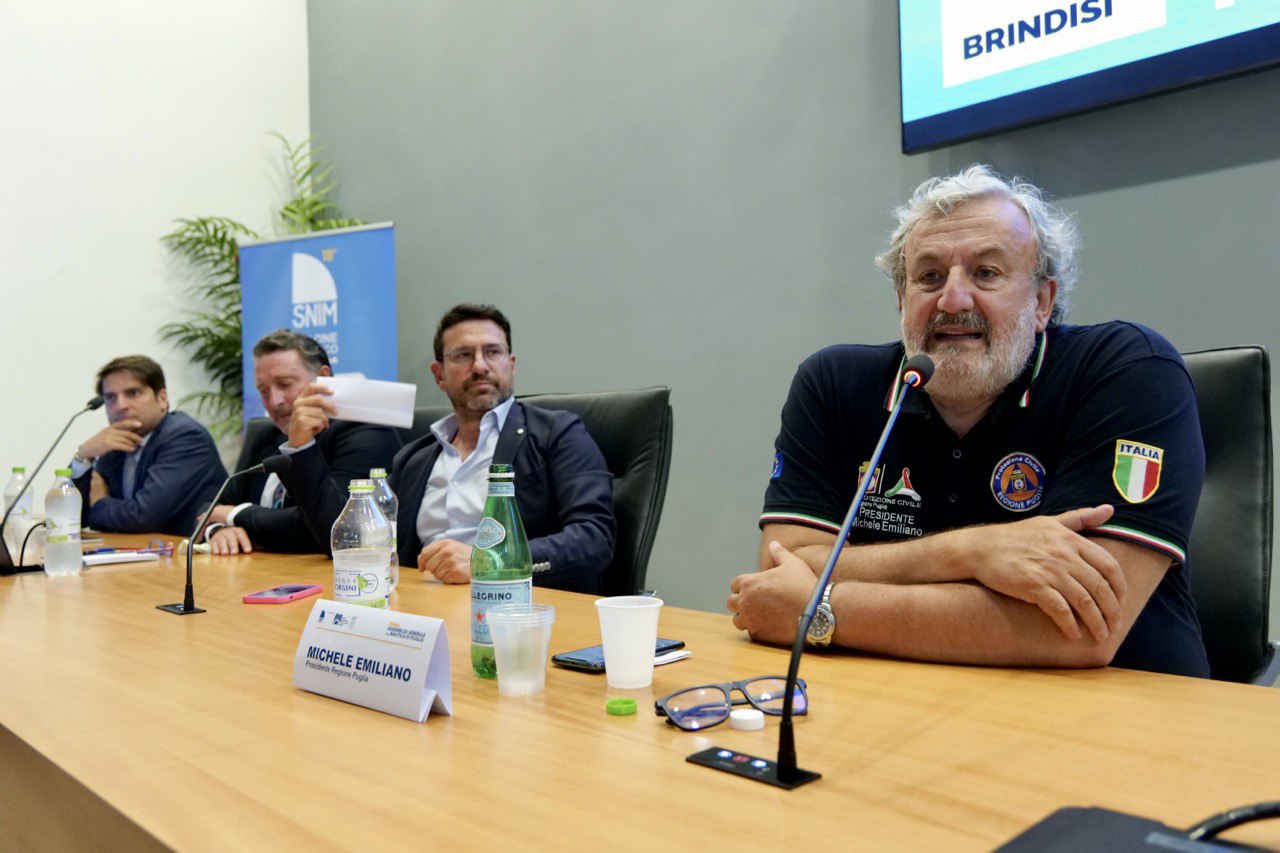 Economia del Mare : Il Presidente della Regione Puglia Emiliano alla prima Assemblea generale della Nautica di Puglia
