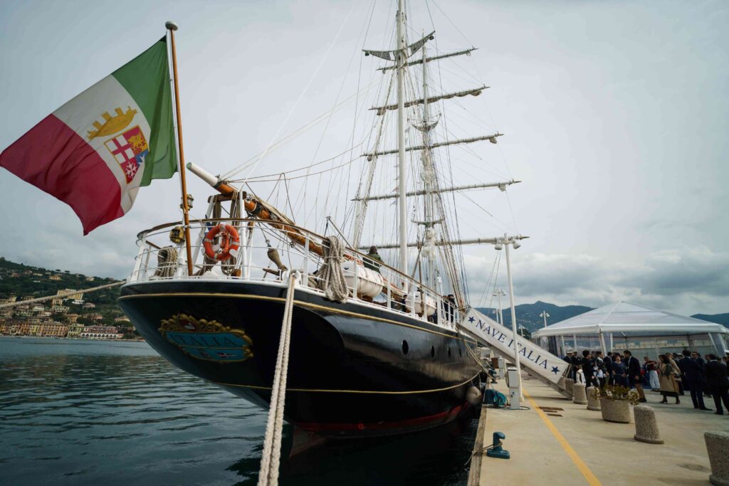Nave Italia
