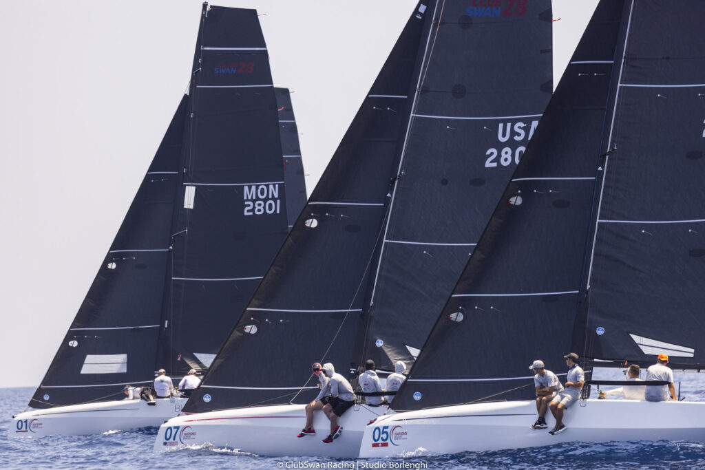ClubSwan 28