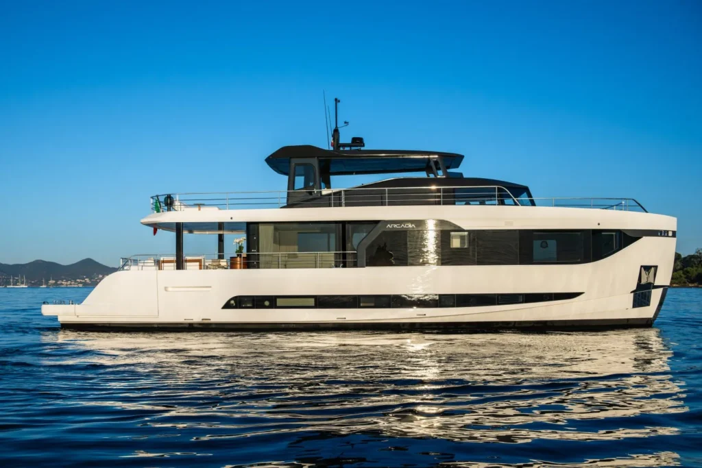 Arcadia Yachts