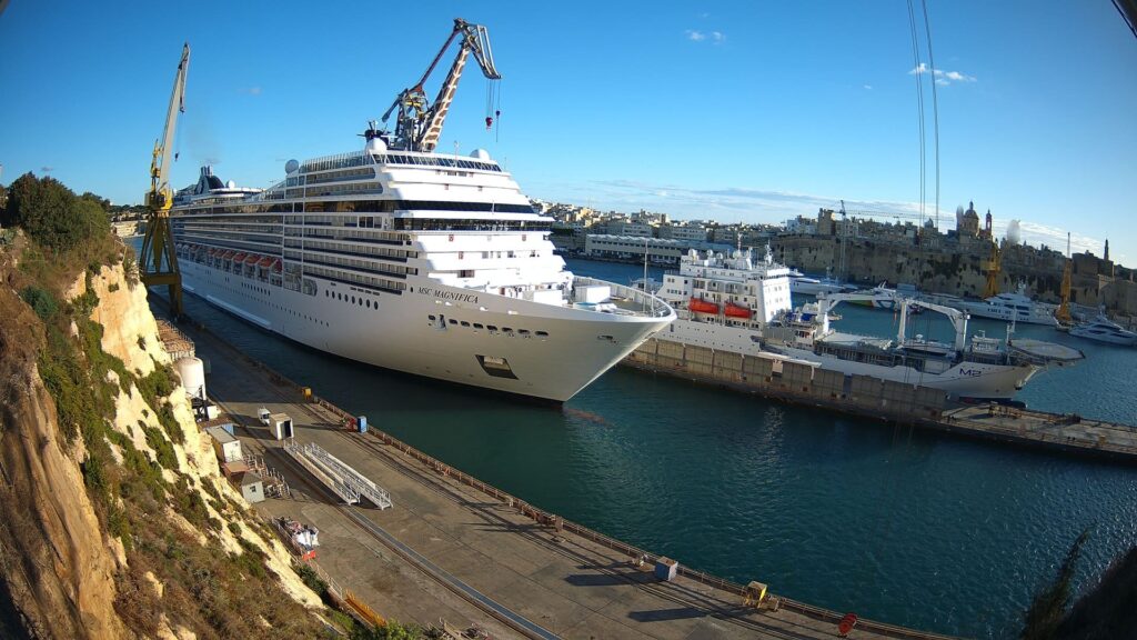 MSC Magnifica