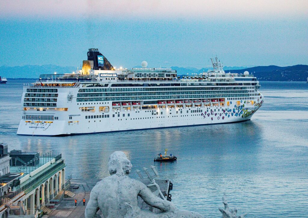 Norwegian Cruise Line